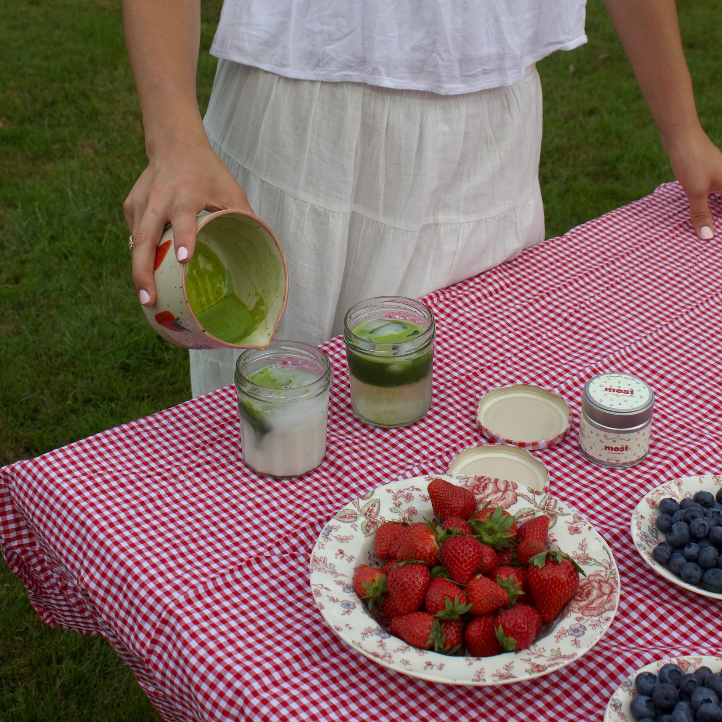 Mosi matcha x The Clay Shaper - Strawberry Chawan